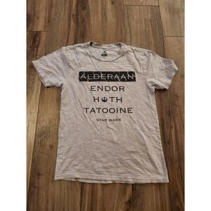Disney Parks Star Wars Alderaan Endor Hoth Tatooine T-Shirt Size Small‎
